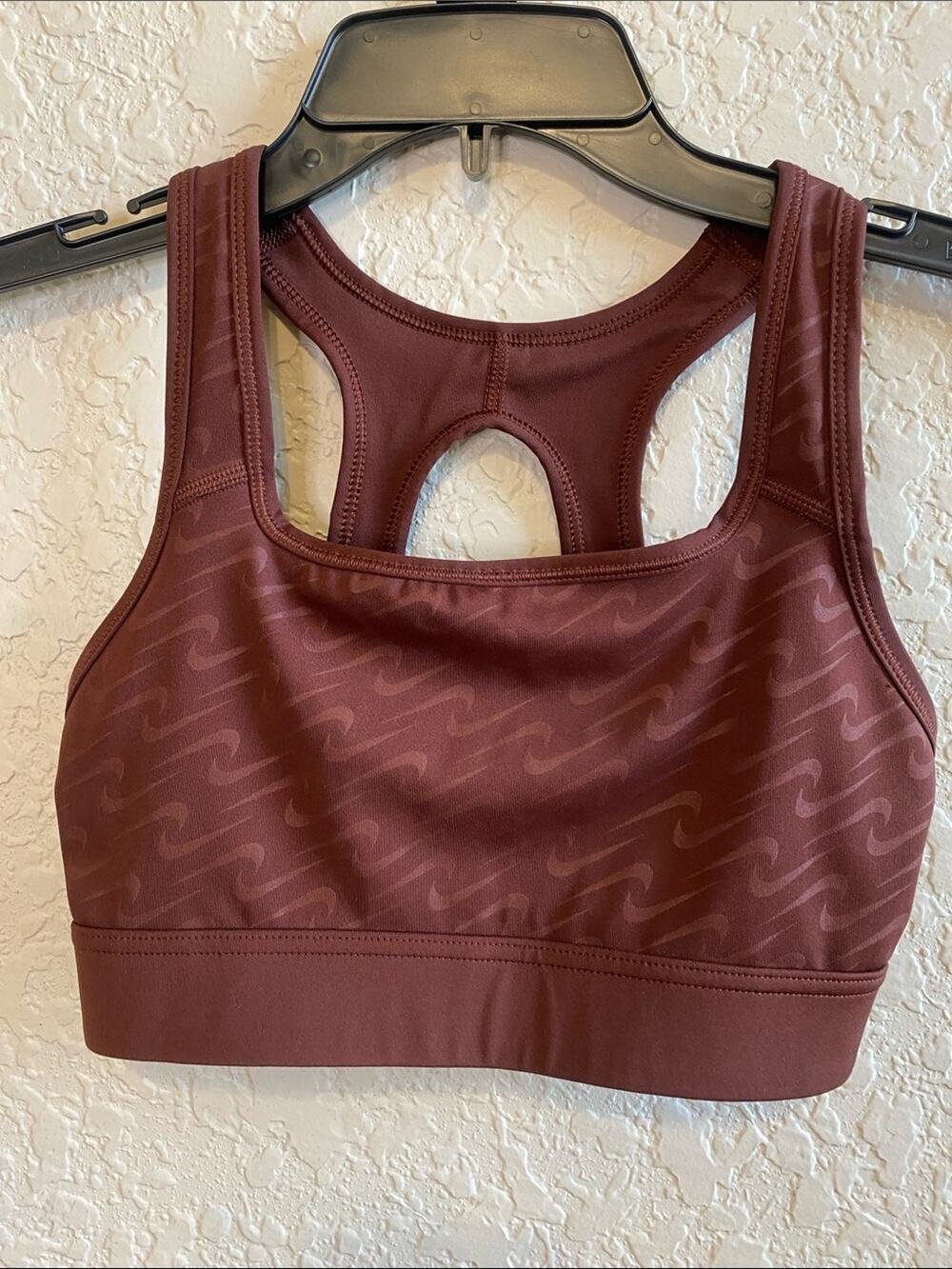 Women’s Seamless Nike Sport Bra - chocolate brown XS